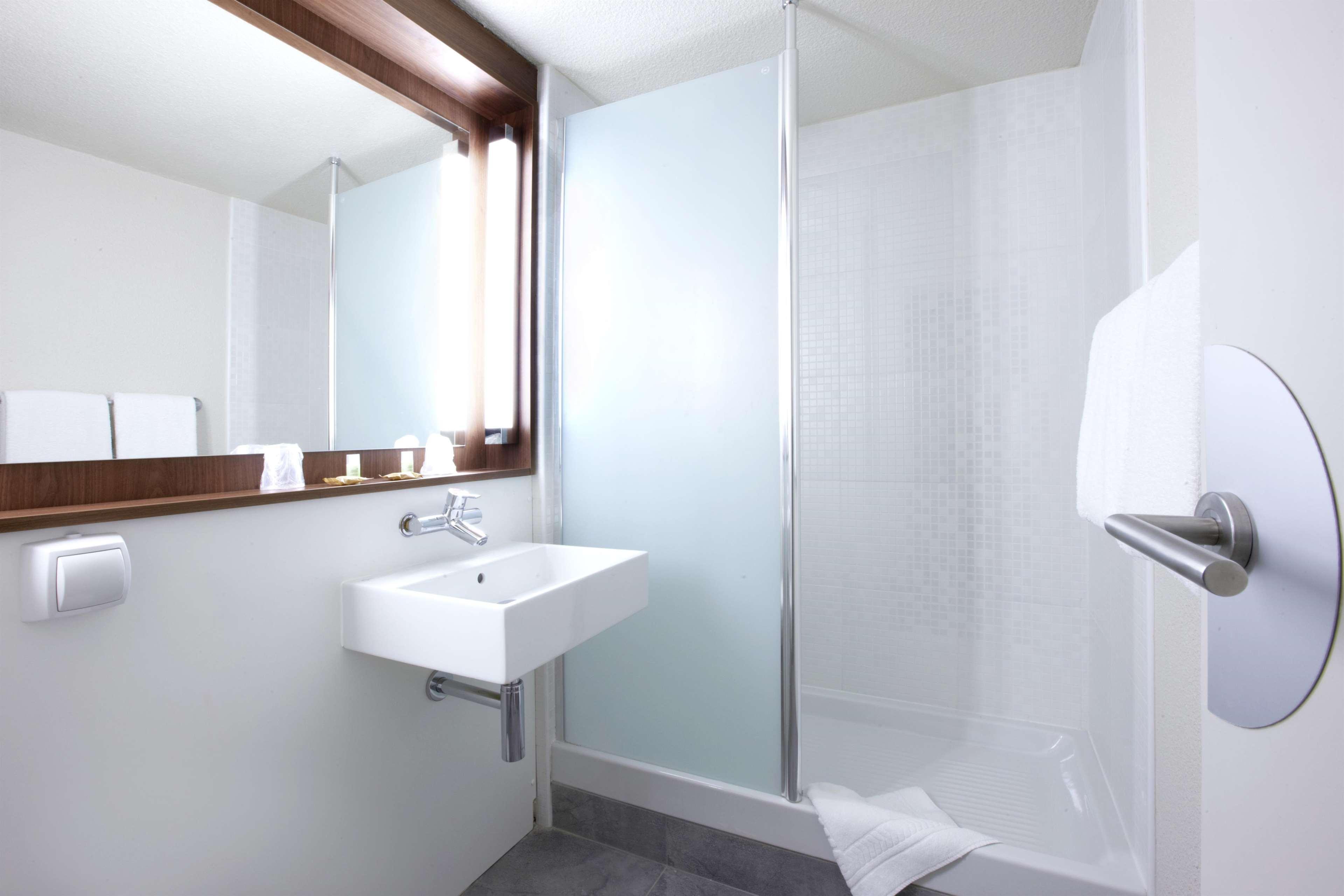 Campanile Grenoble Nord - Saint-Egreve Hotel Luaran gambar